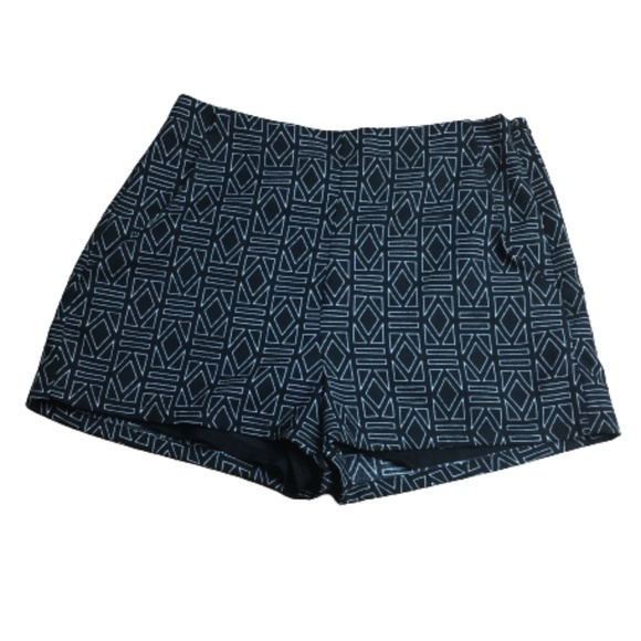 Blu Pepper Pants - 5/$25 Blu Pepper Geometric Design Shorts S…